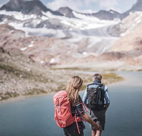 tv-ratschings-wandern-becher-wasser-kot-3297