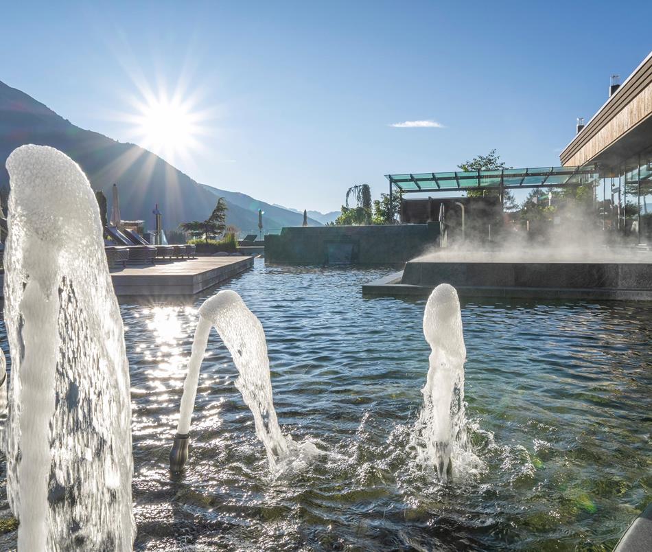 Acqua Minera Außenpool Sommer 2025[2]