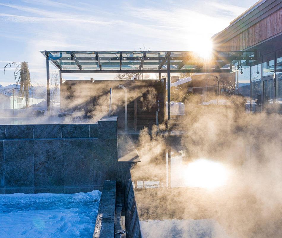 plunhof-acqua-minera-aussen-winter-00