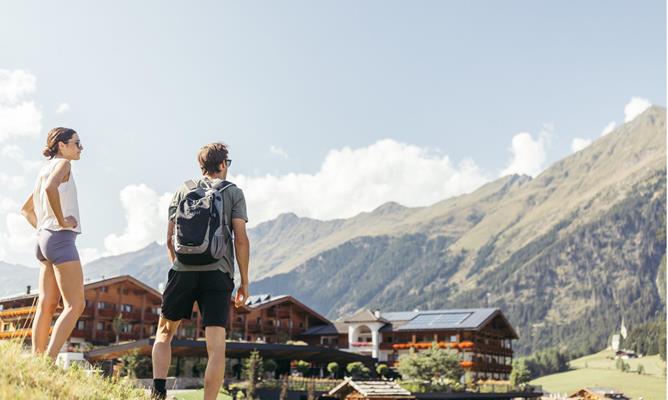 Sommer 2026 Wandern Paar