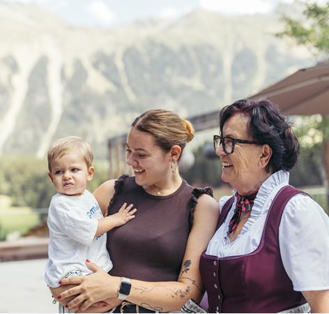 Sommer 2026 Paula mit Maria und Nachwuchs