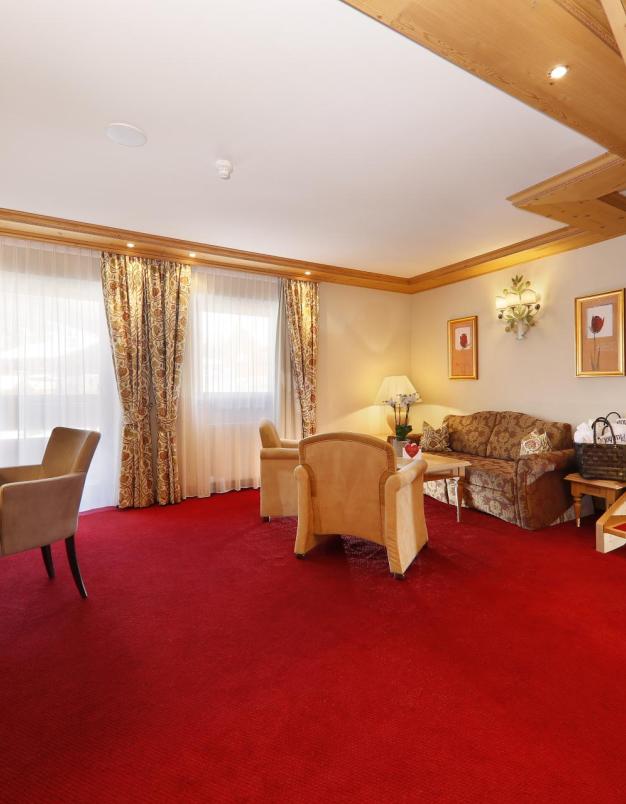 plunhof-tobias-suite-2